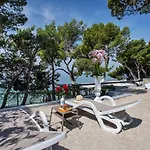 Pensión Luxury Paradise Garden