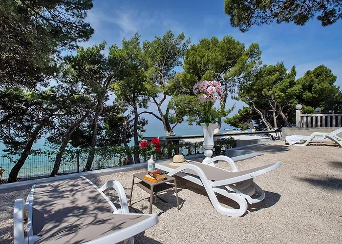 Pensionat Luxury Paradise Garden