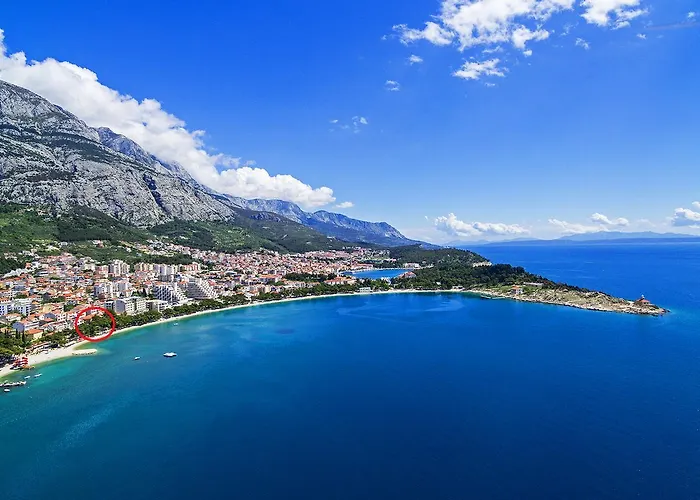 Pensionat Luxury Paradise Garden 4*