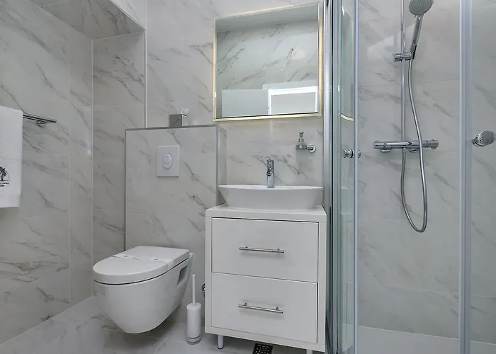 Luxury Paradise Garden 4*