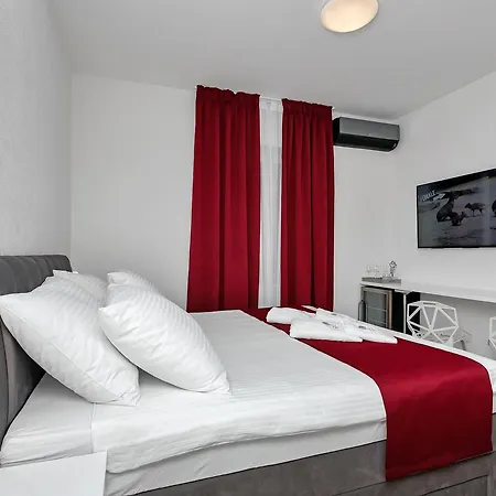 Gæstehus Luxury Paradise Garden 4*