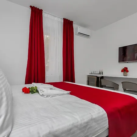 Gæstehus Luxury Paradise Garden Makarska