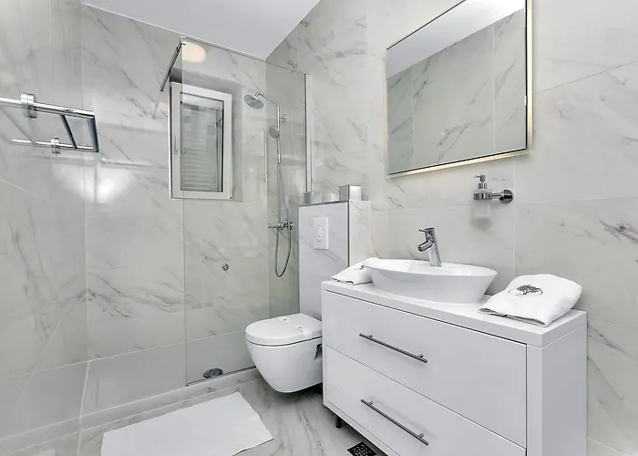 Luxury Paradise Garden Гостевой дом Макарска